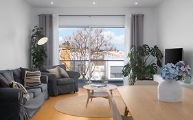 Paim Apartments